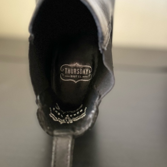 Thursday Boots / Size 8.5 - Picture 5 of 7
